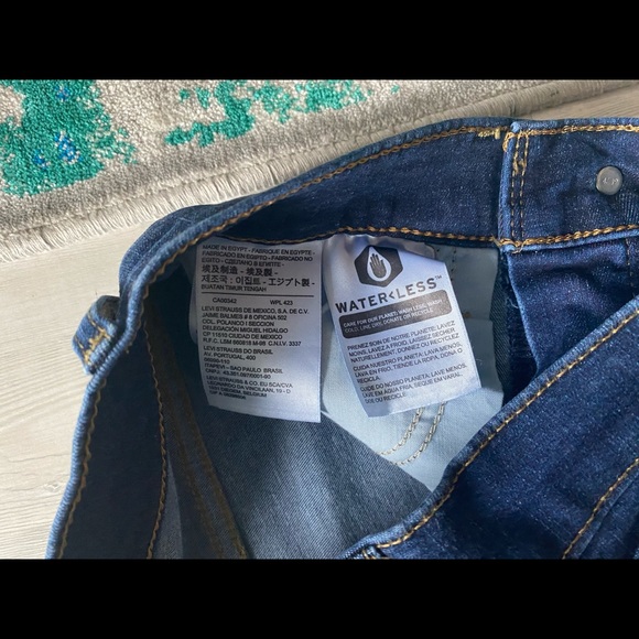 Levi’s mile high jeans - Picture 3 of 5